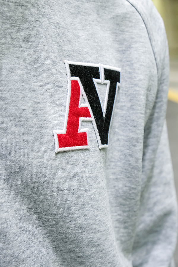AV-Sweater